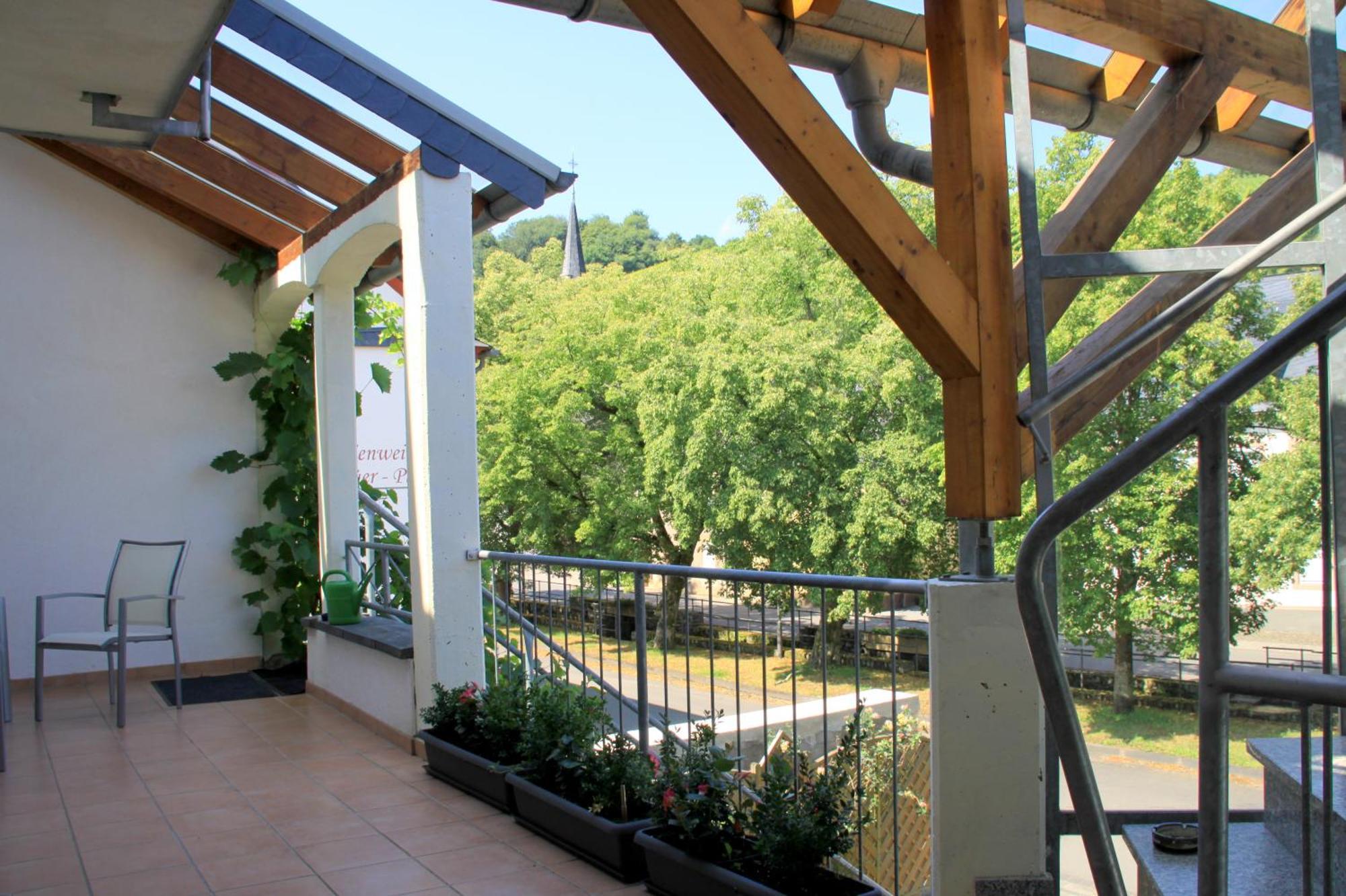 Ferienweingut & Gutsrestaurant Becker Apartment Burgen  Luaran gambar
